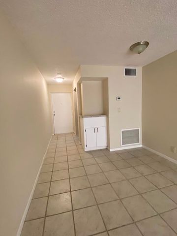 5951 NE 14th Lane 204N, Fort Lauderdale, FL 33334