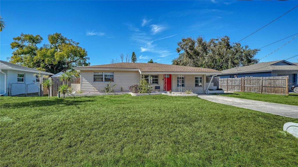 3008 ARCH DRIVE, Sarasota, FL 34232