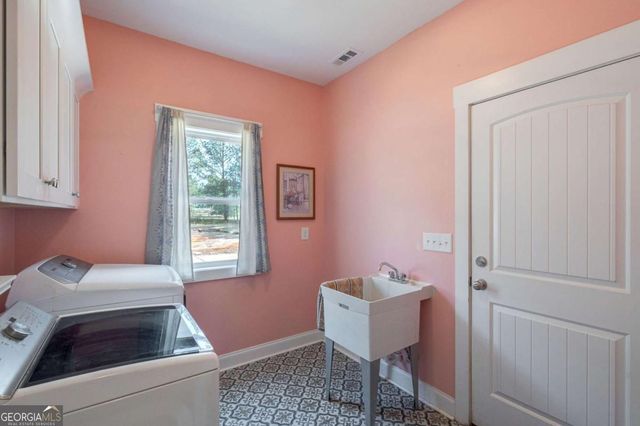 2712 Jones Holly Road, Good Hope, GA 30641