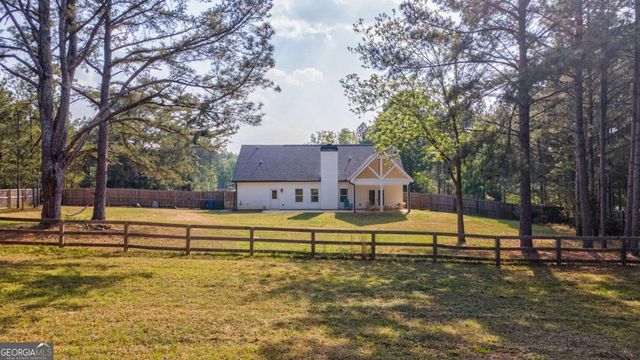 2712 Jones Holly Road, Good Hope, GA 30641