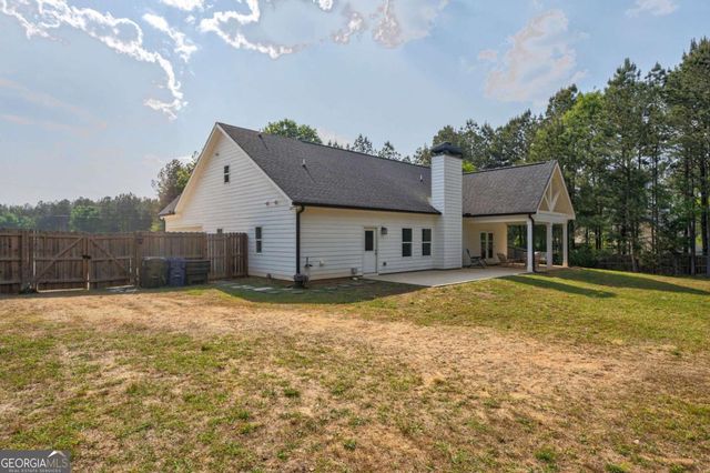 2712 Jones Holly Road, Good Hope, GA 30641