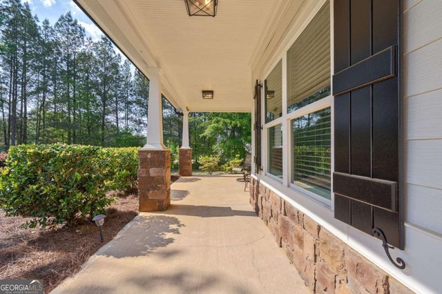 2712 Jones Holly Road, Good Hope, GA 30641
