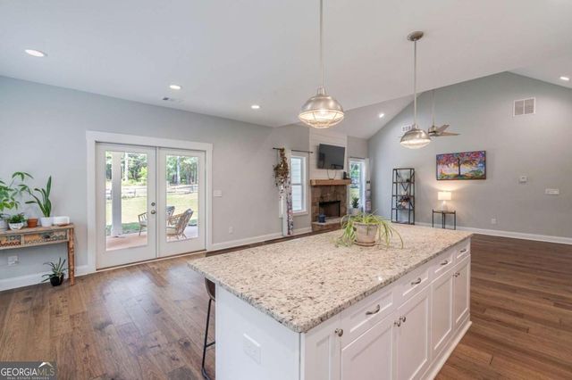 2712 Jones Holly Road, Good Hope, GA 30641