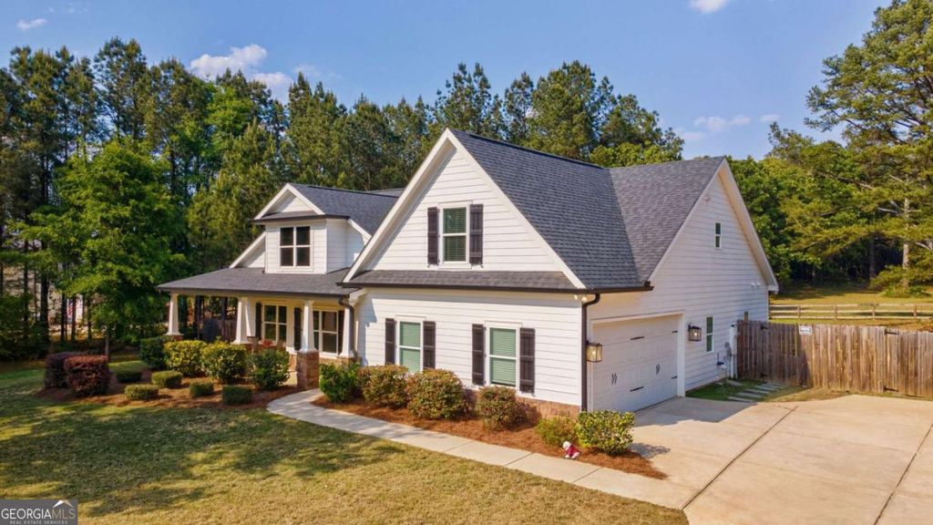 2712 Jones Holly Road, Good Hope, GA 30641