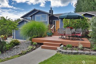 4537 E Hilltop Drive, Clinton, WA 98236
