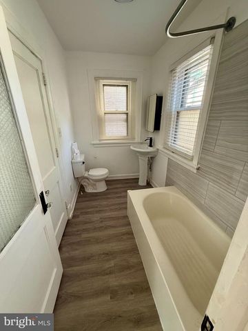 629 CHESTNUT ST, Lebanon, PA 17042