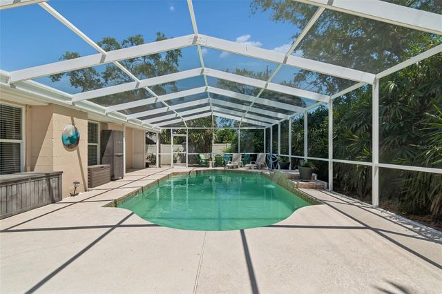 10572 BLOSSOM LAKE DRIVE, Seminole, FL 33772