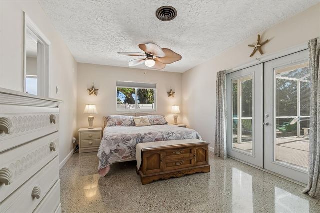 10572 BLOSSOM LAKE DRIVE, Seminole, FL 33772