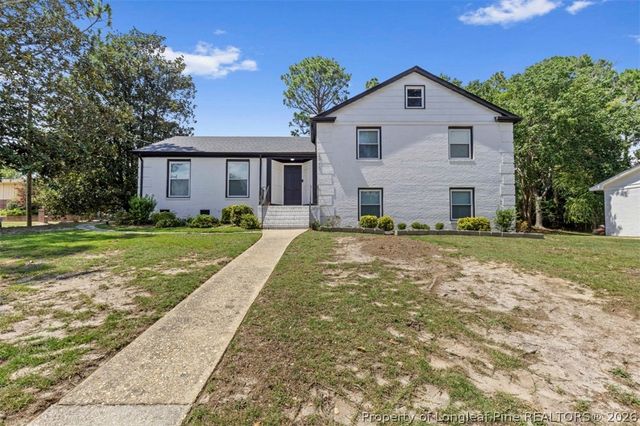 2710 Fordham Drive, Fayetteville, NC 28304