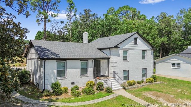 2710 Fordham Drive, Fayetteville, NC 28304
