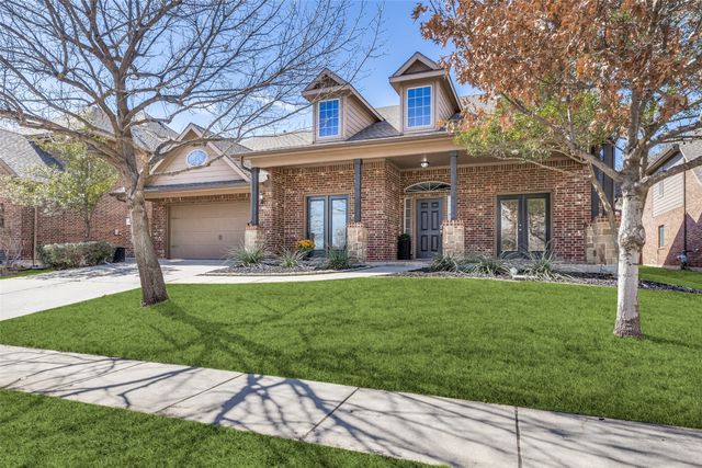 10121 Waverly Lane, Fort Worth, TX 76244