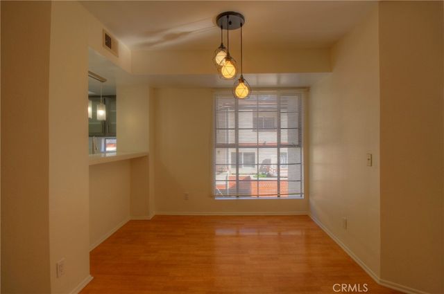 400 N Louise Street 205, Glendale, CA 91206