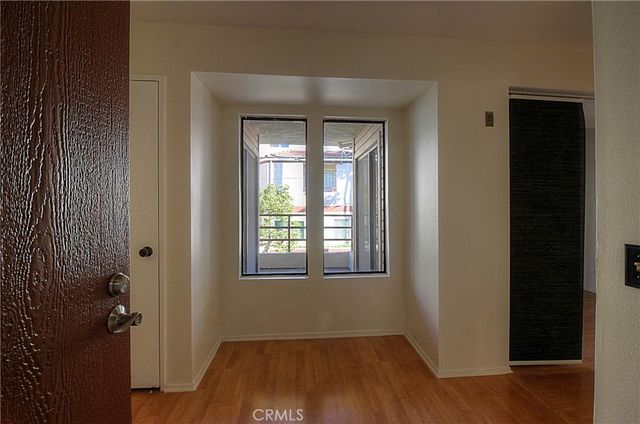 400 N Louise Street 205, Glendale, CA 91206