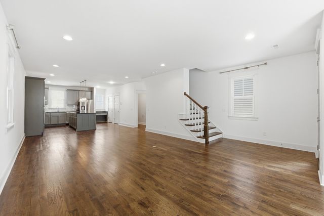926 Landings Drive, Chattanooga, TN 37402