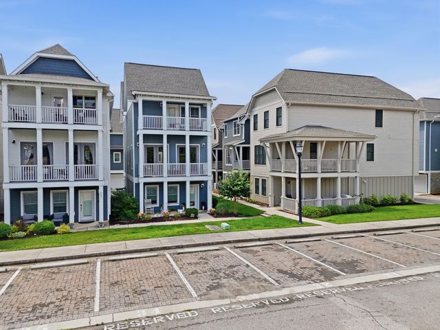 926 Landings Drive, Chattanooga, TN 37402