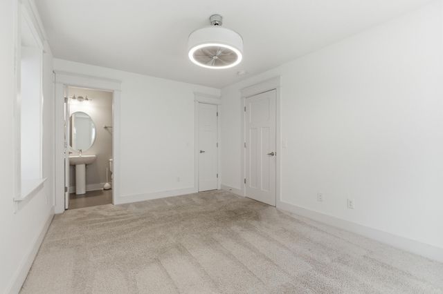 926 Landings Drive, Chattanooga, TN 37402