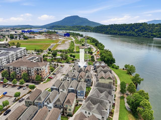926 Landings Drive, Chattanooga, TN 37402