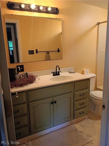 64301 Shady Lane Road, Bellaire, OH 43906