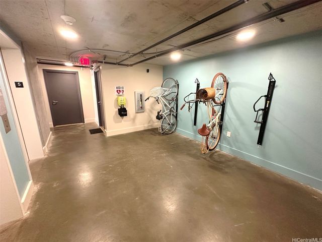 803 Waimanu Street 508, Honolulu, HI 96813