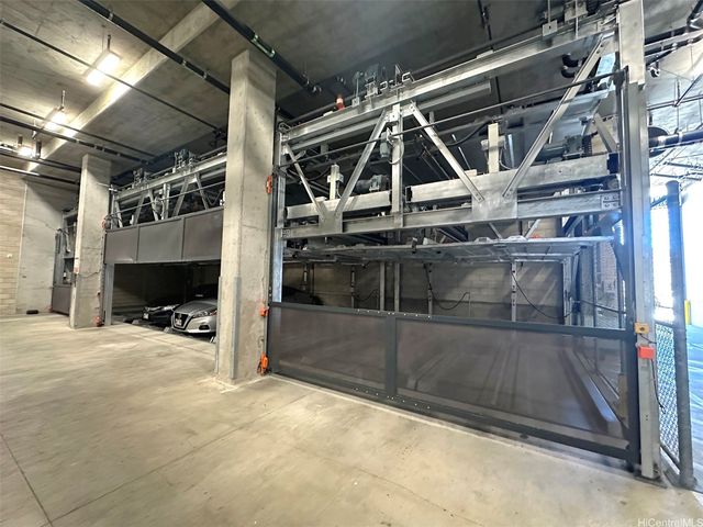 803 Waimanu Street 508, Honolulu, HI 96813