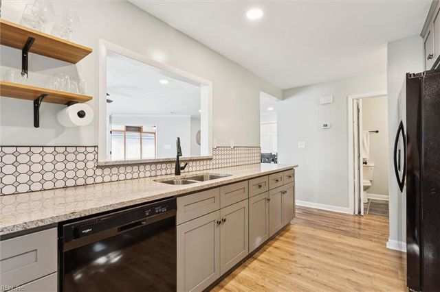 2810 Wiigwaas LN, Virginia Beach, VA 23451