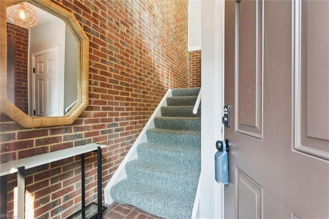 2810 Wiigwaas LN, Virginia Beach, VA 23451