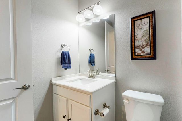 5453 PIKES PEAK Loop NE, Rio Rancho, NM 87144