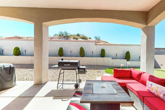 5453 PIKES PEAK Loop NE, Rio Rancho, NM 87144