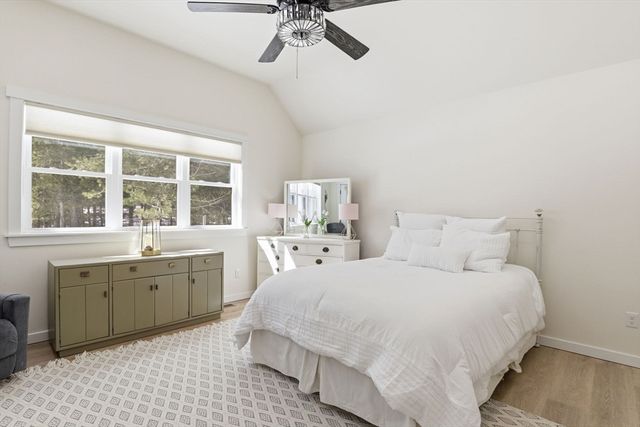 7 Crane Landing Rd, Wareham, MA 02571