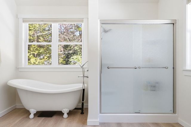 7 Crane Landing Rd, Wareham, MA 02571