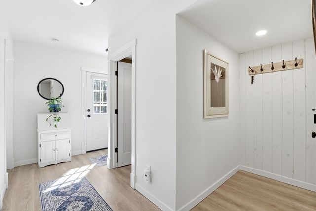 7 Crane Landing Rd, Wareham, MA 02571