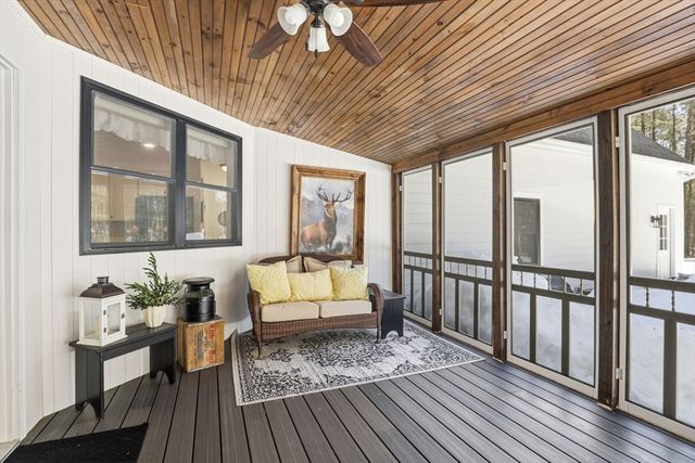 7 Crane Landing Rd, Wareham, MA 02571