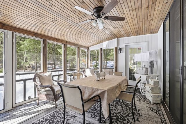 7 Crane Landing Rd, Wareham, MA 02571