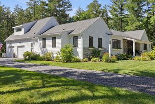 7 Crane Landing Rd, Wareham, MA 02571