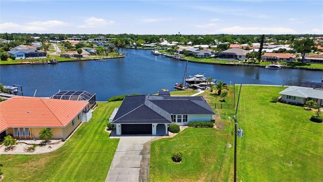 1933 FAIRVIEW DRIVE, Englewood, FL 34223