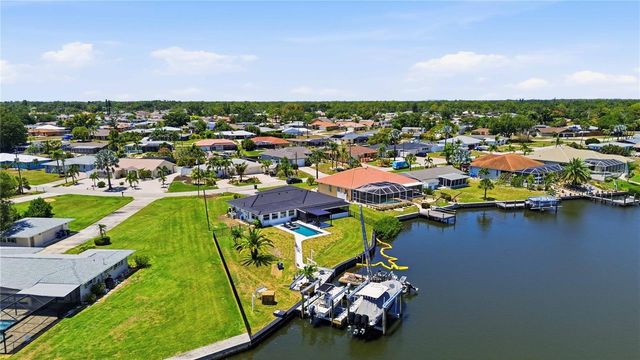 1933 FAIRVIEW DRIVE, Englewood, FL 34223