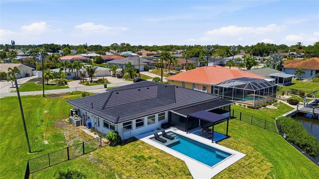 1933 FAIRVIEW DRIVE, Englewood, FL 34223