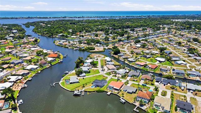 1933 FAIRVIEW DRIVE, Englewood, FL 34223