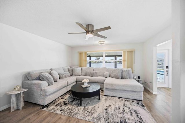 1933 FAIRVIEW DRIVE, Englewood, FL 34223