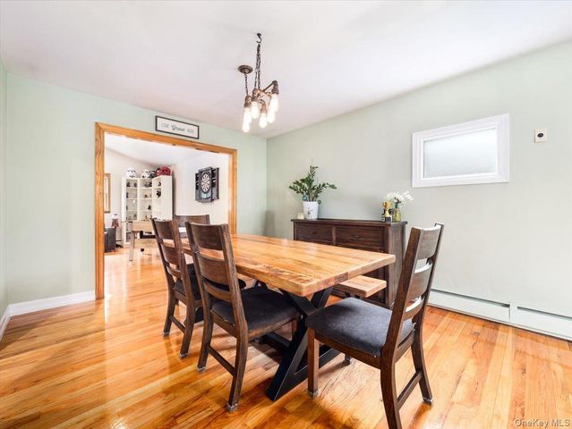 1 S Park Lane, Nanuet, NY 10954
