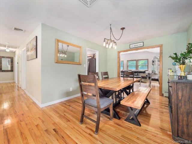 1 S Park Lane, Nanuet, NY 10954