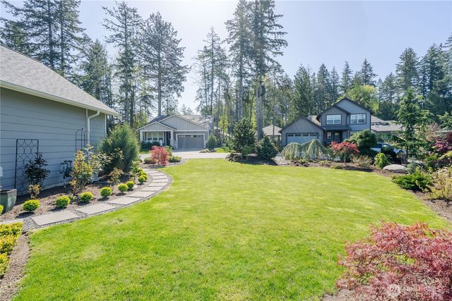 5672 Garibaldi Way, Blaine, WA 98230