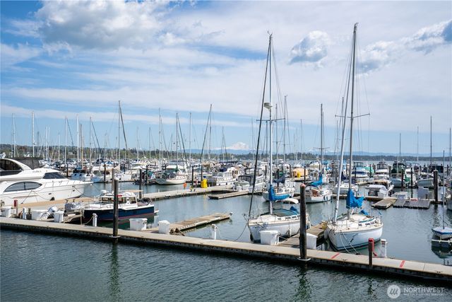 5672 Garibaldi Way, Blaine, WA 98230