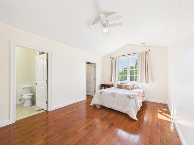 70 Endicott 106, Norwood, MA 02062