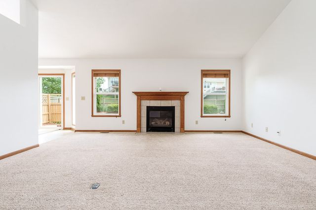 3047 VAUGHNDALE Drive, Machesney Park, IL 61115
