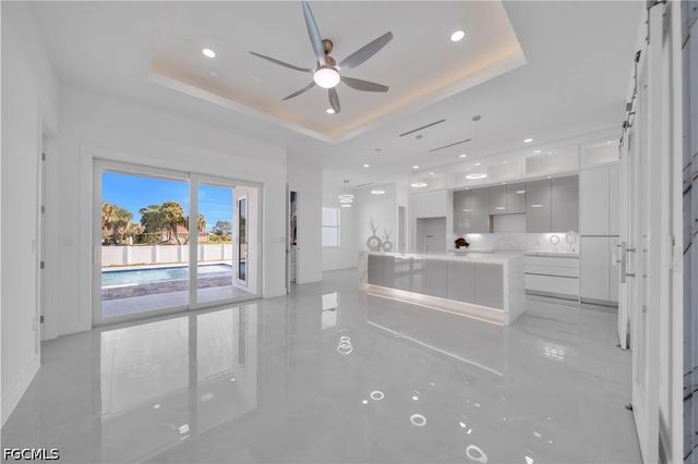 4100 15th ST SW, Lehigh Acres, FL 33976