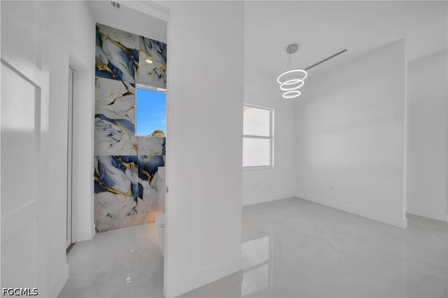 4100 15th ST SW, Lehigh Acres, FL 33976