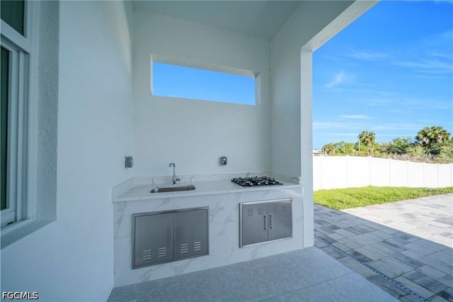 4100 15th ST SW, Lehigh Acres, FL 33976