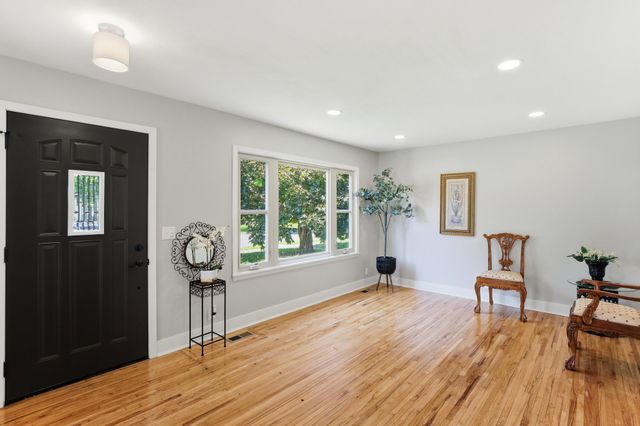 5210 Irving Avenue N, Minneapolis, MN 55430