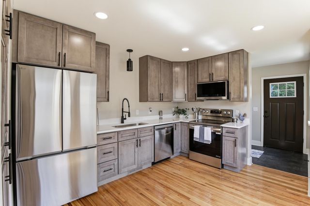 5210 Irving Avenue N, Minneapolis, MN 55430